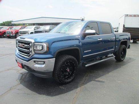 Used 2018 GMC Sierra 1500 SLT AWD/4WD image 12