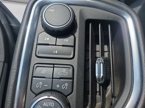 Used 2025 Chevrolet Silverado 2500 Custom w/ Custom Value Package AWD/4WD image 25