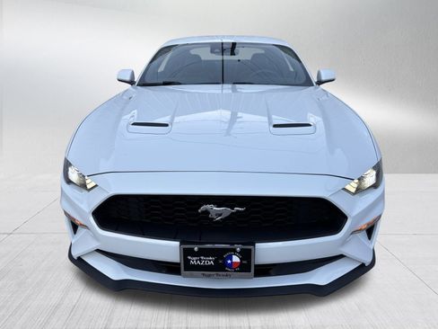 Used 2022 Ford Mustang Premium image 2