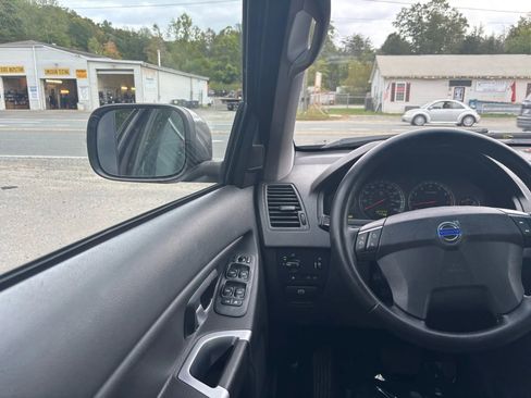 Used 2010 Volvo XC90 3.2 image 31