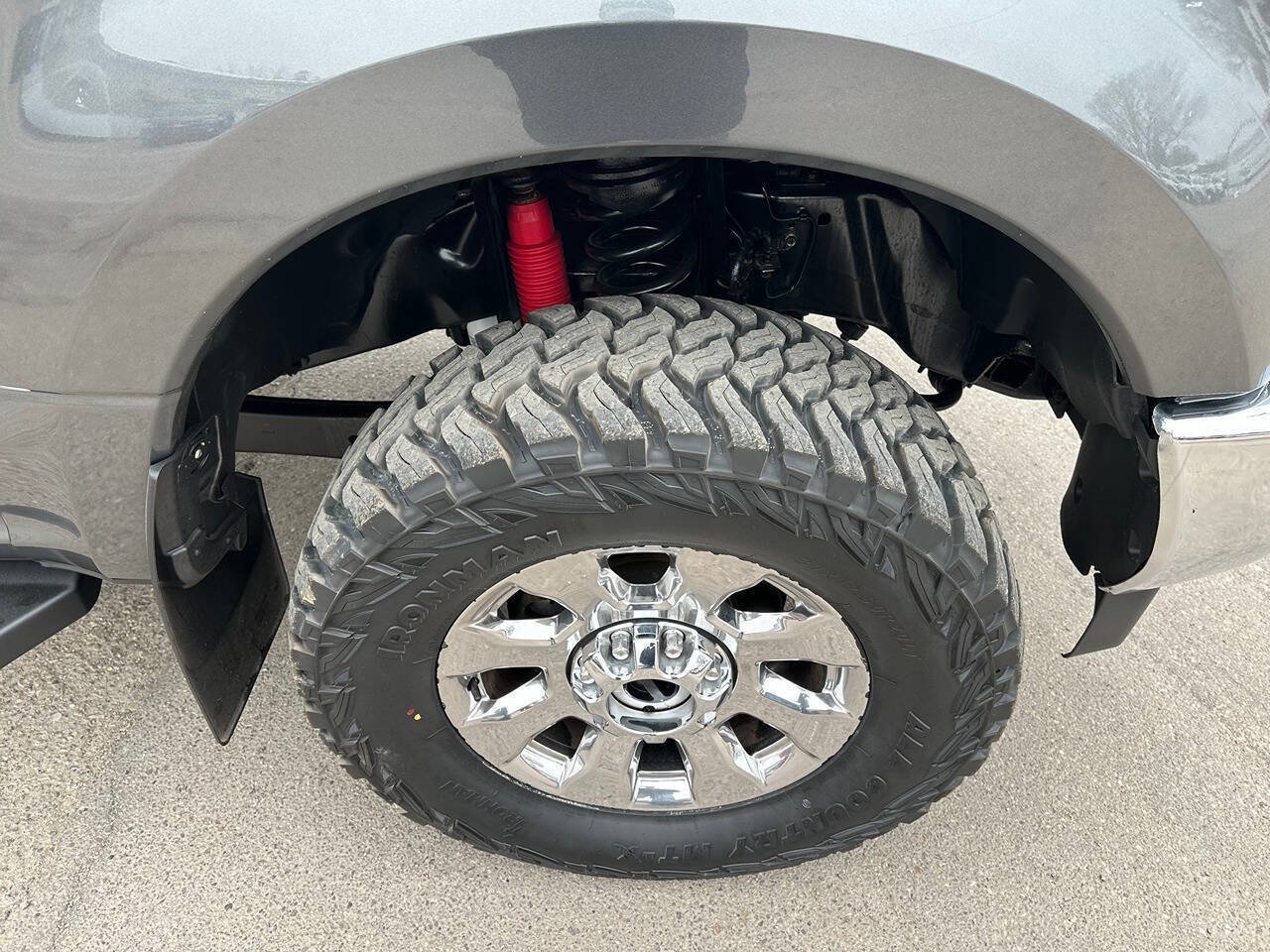 Used 2017 Ford F250 Lariat w/ FX4 Off-Road Package AWD/4WD image 10