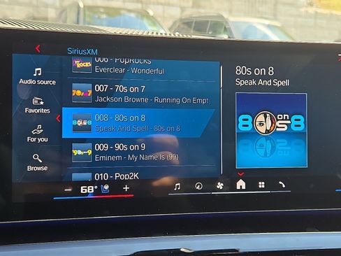 Used 2025 BMW M5 w/ Executive Package image 18