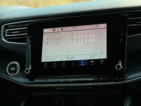 Used 2024 Jeep Wagoneer Series II w/ Flexible Seating Group image 24