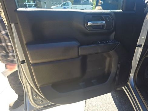 Used 2024 Chevrolet Silverado 1500 Custom AWD/4WD image 10