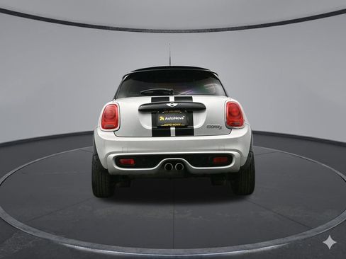 Used 2018 MINI Cooper S image 31