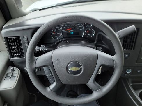 New 2025 Chevrolet Express 2500 Work Van w/ Driver Convenience Package image 21