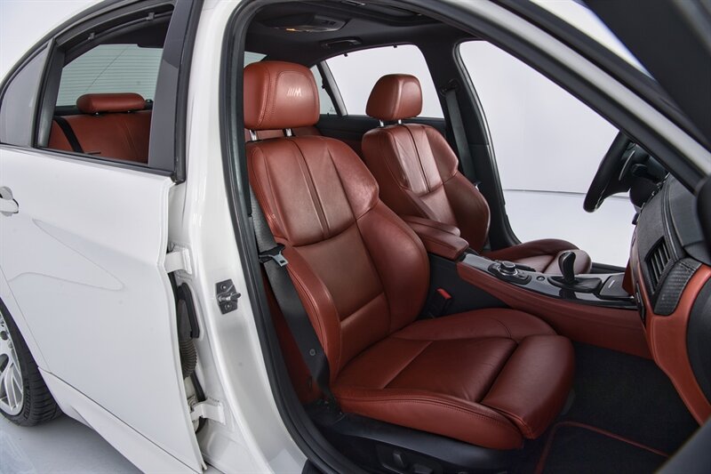 Used 2011 BMW M3 Sedan RWD image 35