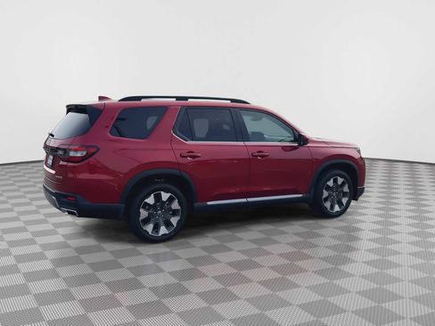 New 2026 Honda Pilot Touring image 8
