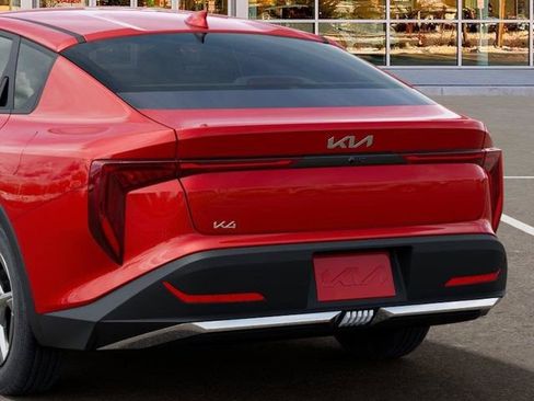 New 2026 Kia K4 LXS image 14