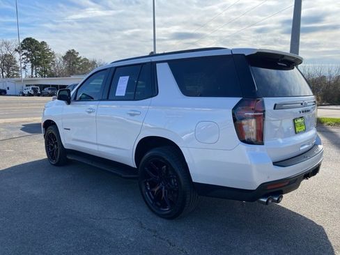 Used 2023 Chevrolet Tahoe RST w/ Sport Performance Package image 3