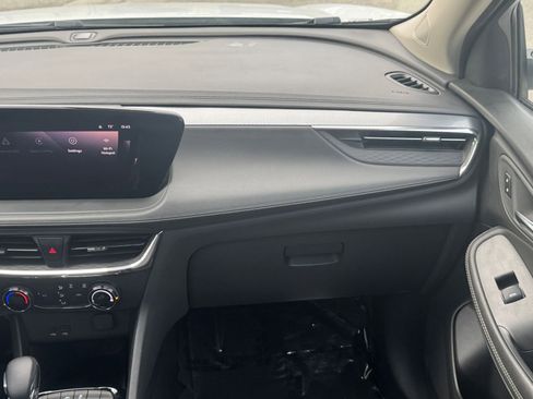 Used 2025 Buick Encore GX Preferred image 34