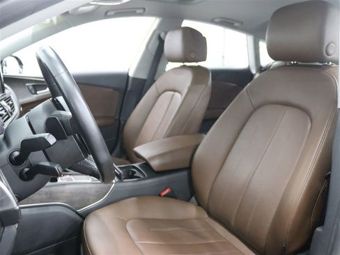 Used 2017 Audi A7 3.0T Premium Plus w/ Cold Weather Package image 11