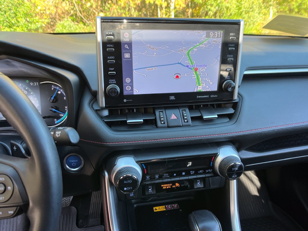 Certified 2022 Toyota RAV4 XSE w/ Weather Package AWD/4WD image 16