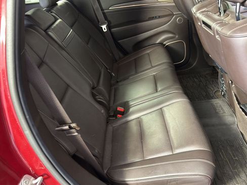 Used 2014 Jeep Grand Cherokee Summit image 14