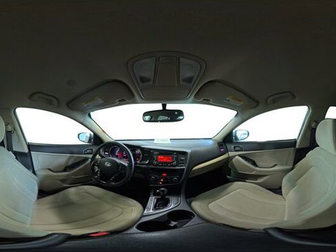 Used 2011 Kia Optima LX w/ Convenience Pkg image 28