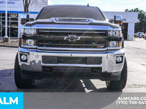 Used 2019 Chevrolet Silverado 2500 LTZ w/ Duramax Plus Package image 12