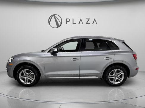 Used 2018 Audi Q5 2.0T Premium Plus w/ Premium Plus Package image 3
