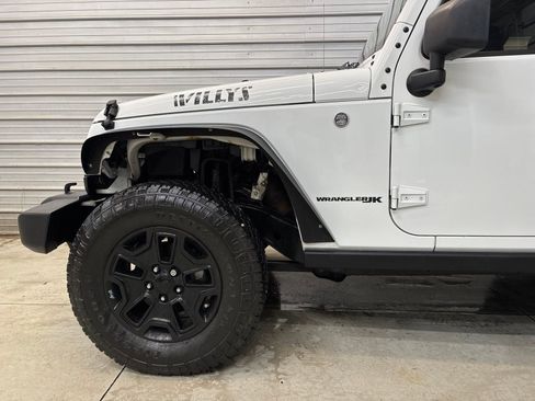 Used 2018 Jeep Wrangler Sport image 4