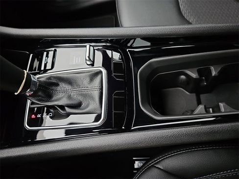 New 2026 Jeep Compass Latitude image 24