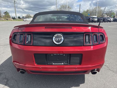 Used 2013 Ford Mustang GT Premium w/ Security Pkg image 4