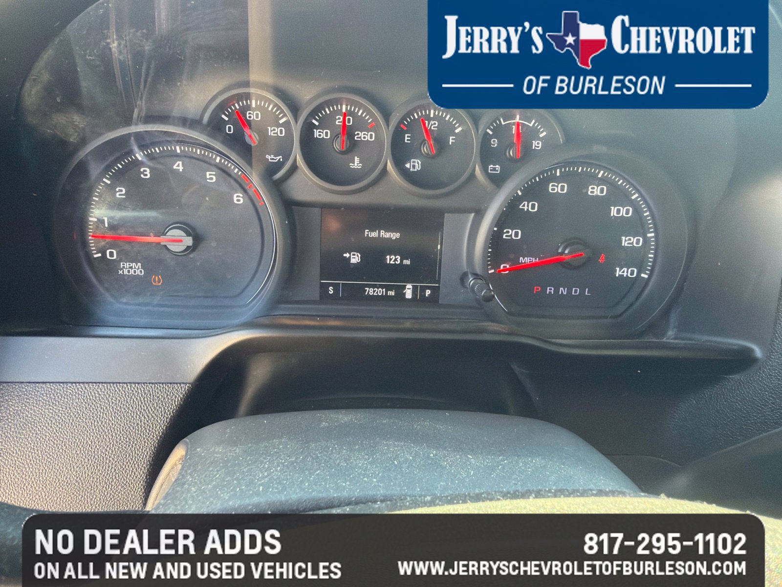 Used 2020 Chevrolet Silverado 1500 Custom w/ Custom Value Package RWD image 8