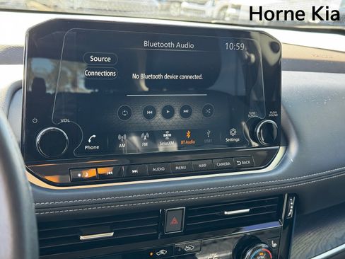 Used 2021 Nissan Rogue Platinum image 21