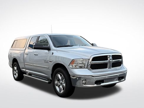 Used 2017 RAM 1500 Big Horn image 3