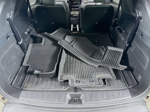 Used 2023 Nissan Pathfinder Rock Creek AWD/4WD image 21