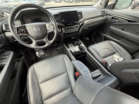 Used 2022 Honda Pilot Touring image 28