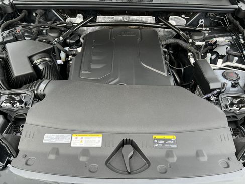 Certified 2025 Audi Q5 Premium AWD/4WD image 36