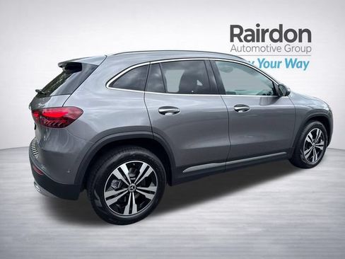 Used 2025 Mercedes-Benz GLA 250 4MATIC image 7