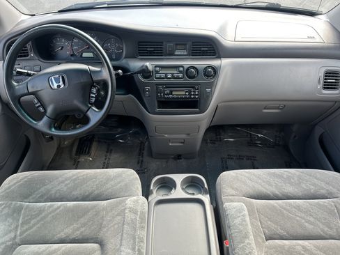 Used 2004 Honda Odyssey EX image 16