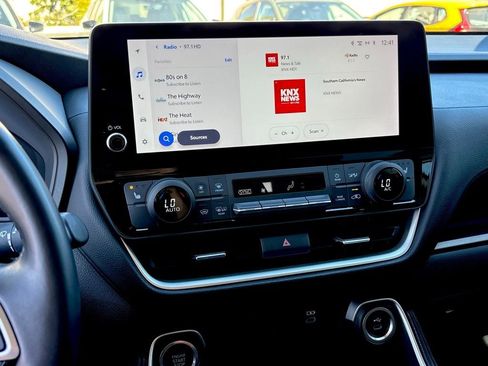 Used 2024 Toyota Grand Highlander XLE image 17