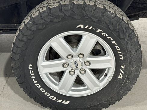 Used 2021 Ford F150 XLT image 7