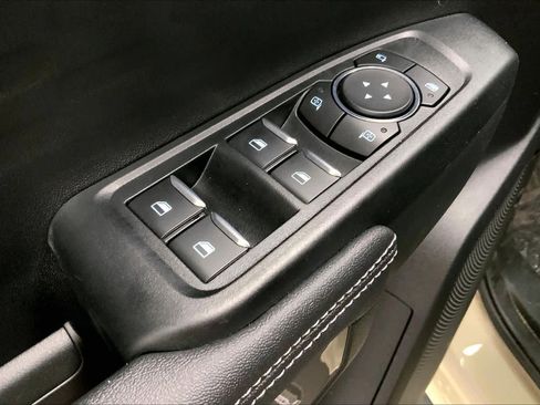 New 2025 Ford Ranger XLT image 17