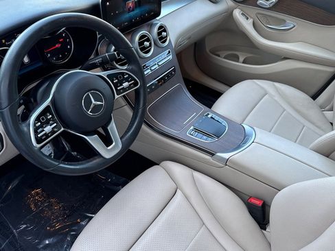 Used 2020 Mercedes-Benz GLC 300 image 9