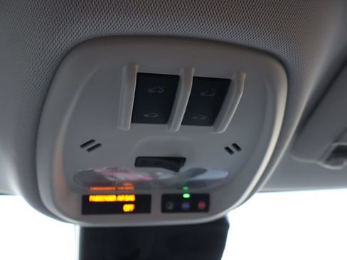New 2026 Chevrolet Trax ACTIV w/ Sunroof Package FWD image 18