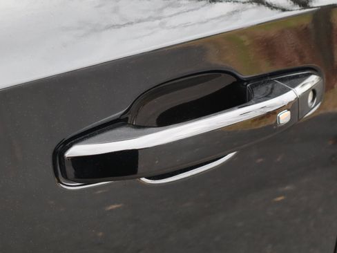 Used 2026 GMC Sierra 1500 Elevation image 13