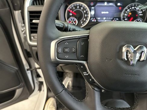 New 2026 RAM 1500 4x4 Crew Cab image 24