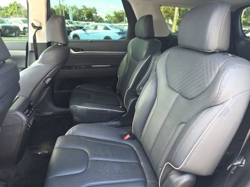Used 2025 Hyundai Palisade SEL FWD image 7