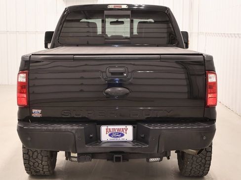 Used 2016 Ford F350 Lariat image 8