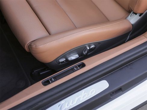 Certified 2015 Porsche 911 Turbo image 16