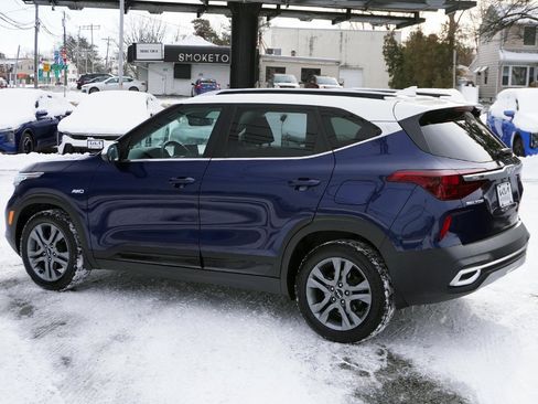 Used 2022 Kia Seltos S image 9