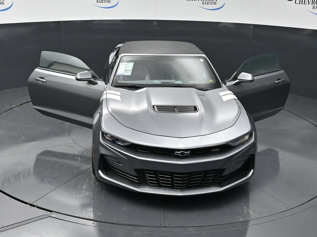 Used 2020 Chevrolet Camaro SS RWD image 33