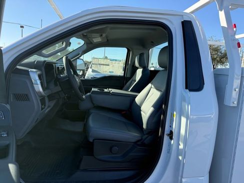 New 2026 Ford F250 XL w/ XL Chrome Package image 22