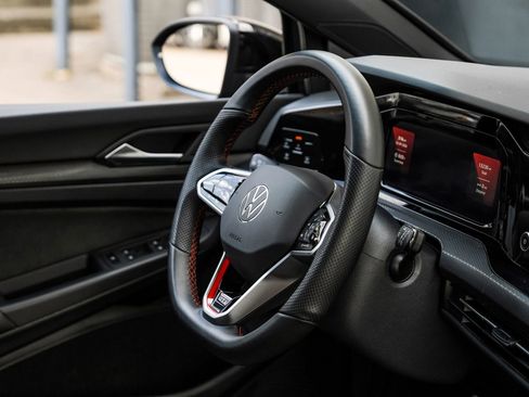 Used 2024 Volkswagen GTI S image 15