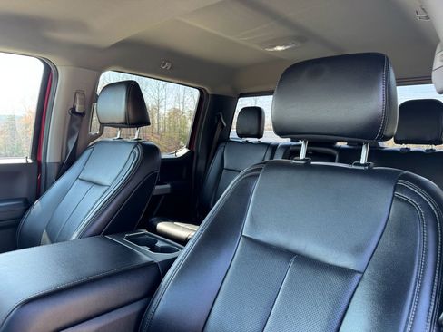 Used 2021 Ford F250 Lariat image 23