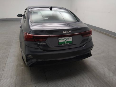 Used 2024 Kia Forte LXS image 6