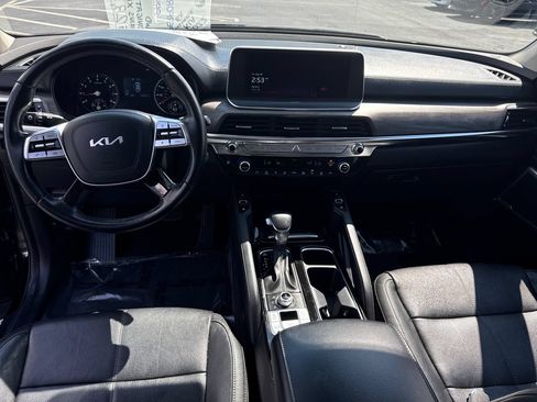 Used 2022 Kia Telluride EX w/ EX Premium Package AWD/4WD image 15