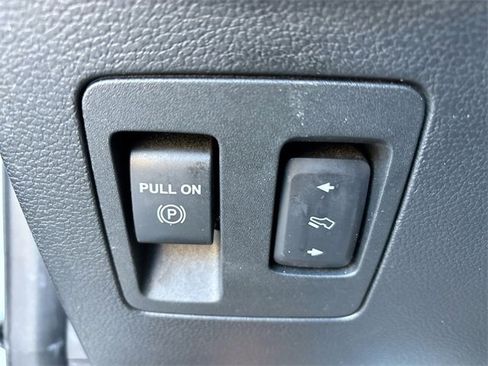 Used 2021 Ford Expedition Max Limited image 33